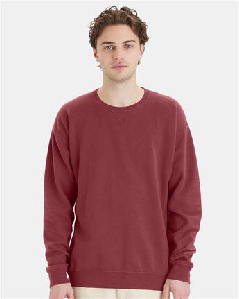 Pretreated ComfortWash GDH400 Unisex Garment-Dyed Crewneck Sweatshirt - Cayenne - On Model