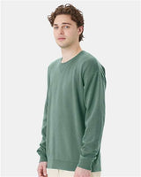 Pretreated ComfortWash GDH400 Unisex Garment-Dyed Crewneck Sweatshirt - Cypress Green - On Model - Side