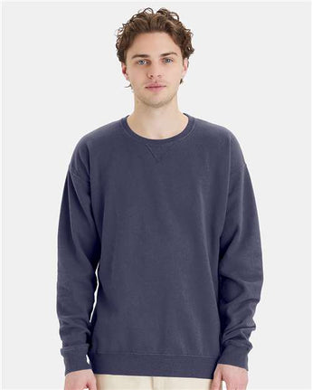 Pretreated ComfortWash GDH400 Unisex Garment-Dyed Crewneck Sweatshirt - Anchor Slate - On Model